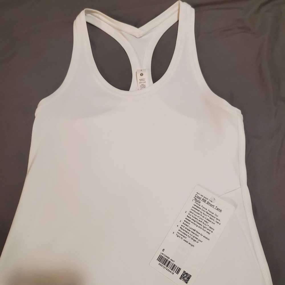 Lululemon tank
